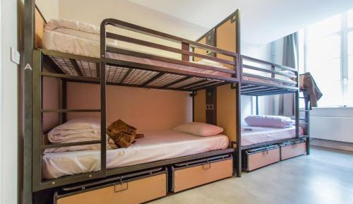 Bed in 4-Bed Mixed Dormitory Room with Private Bathroom