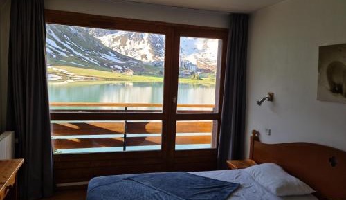 Double Room South with Mountain and lake View and Balcony
