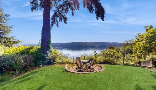 Two Bedroom Holiday Home