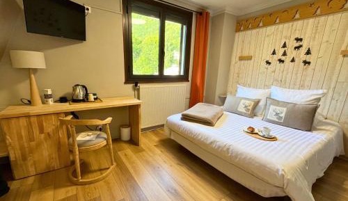 Triple Room with Mountain View