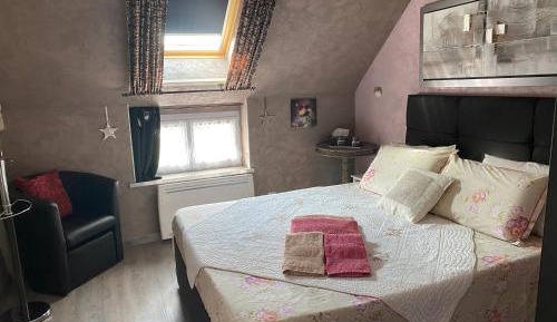 Double Room with Private Bathroom