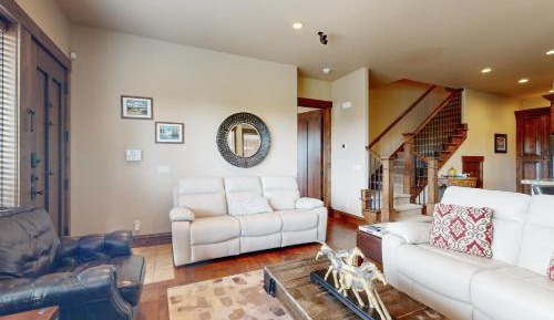 Three-Bedroom Vacation Home 