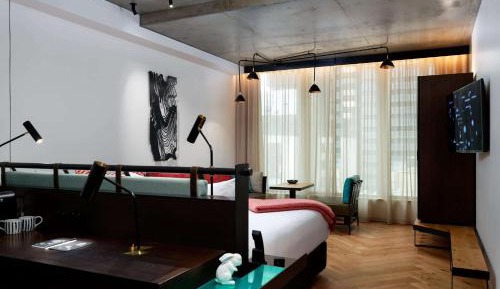 QT Executive King Room