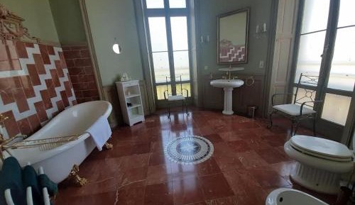 Deluxe Double Room with Bath