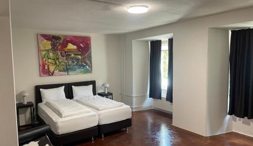 Standard Suite