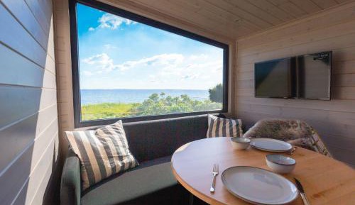 Luxury Tiny House (Sea View) Skarrev #02