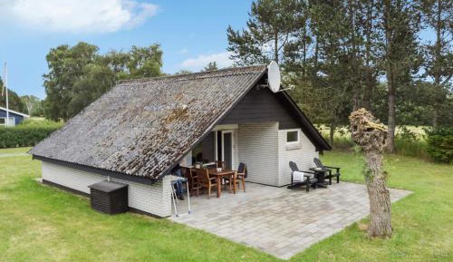 Two-Bedroom Holiday Home