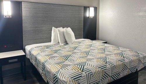 1 Full Bed |Accessible, Non Smoking