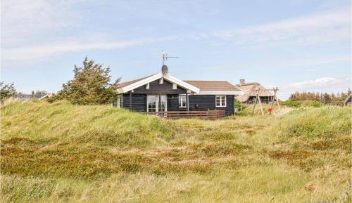 Three-Bedroom Vacation Home 