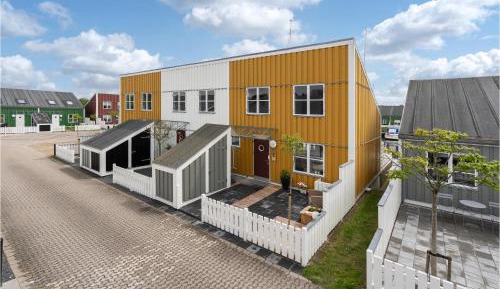 Three-Bedroom Vacation Home 