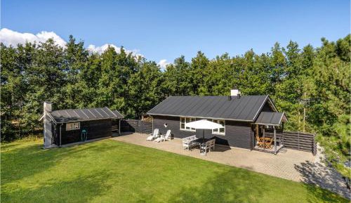 Two-Bedroom Holiday Home