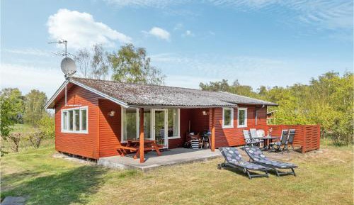 Three-Bedroom Vacation Home 