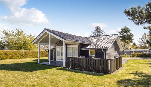 Three-Bedroom Vacation Home 