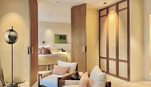 Suite with Private Pool