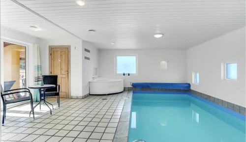 Five-Bedroom Holiday Home