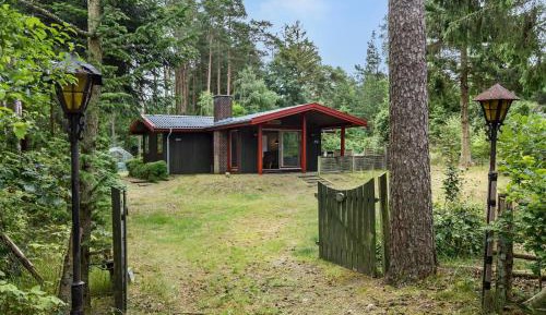 Three-Bedroom Vacation Home 