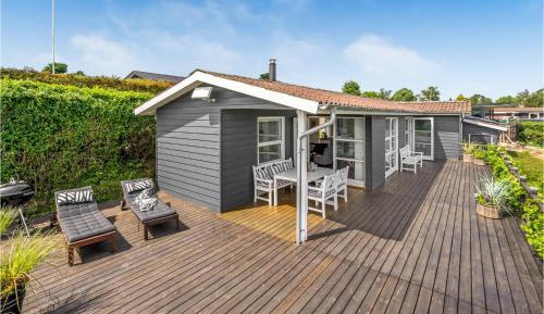 Three-Bedroom Vacation Home 