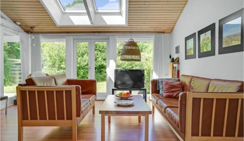 Three-Bedroom Vacation Home 