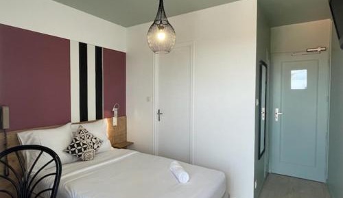 Single Room with Balcony
