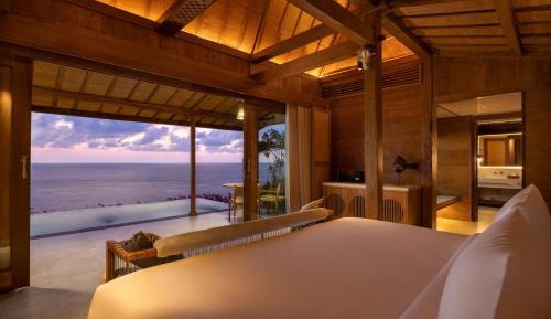 Cliff Front Ocean View Villa with Private Pool