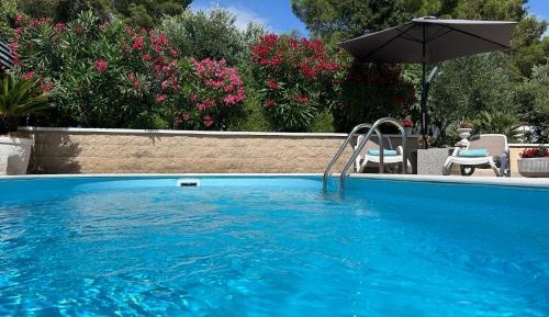 Two-Bedroom House with Private Pool