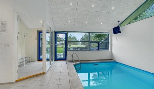 Three-Bedroom Vacation Home 