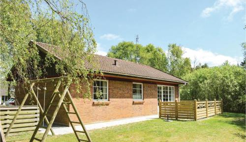 Three-Bedroom Vacation Home 