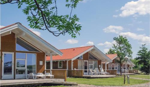 Two-Bedroom Holiday Home