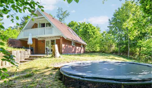 Three-Bedroom Vacation Home 