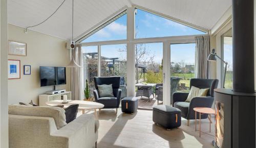 Two-Bedroom Holiday Home