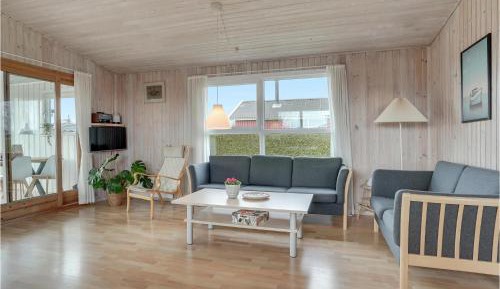 Three-Bedroom Vacation Home 