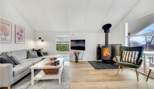 Three-Bedroom Vacation Home 