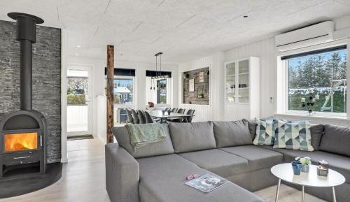 Three-Bedroom Vacation Home 
