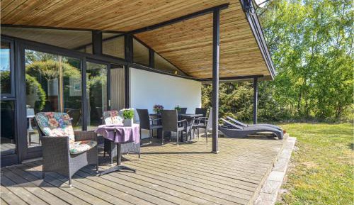 Three-Bedroom Vacation Home 