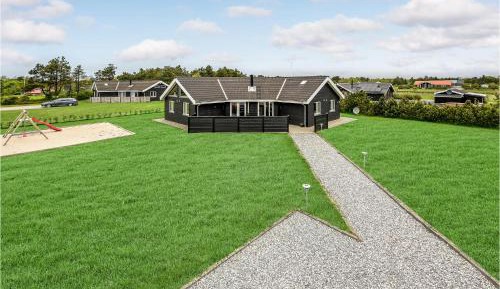Four-Bedroom Vacation Home