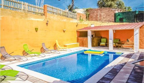 Three-Bedroom Vacation Home 