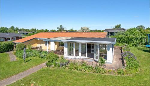 Two-Bedroom Holiday Home