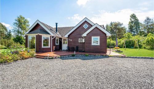 Four-Bedroom Vacation Home