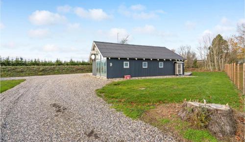 Three-Bedroom Vacation Home 
