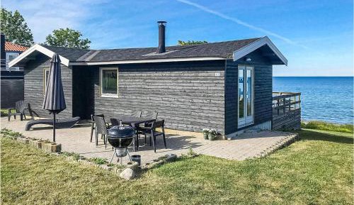 Two-Bedroom Holiday Home