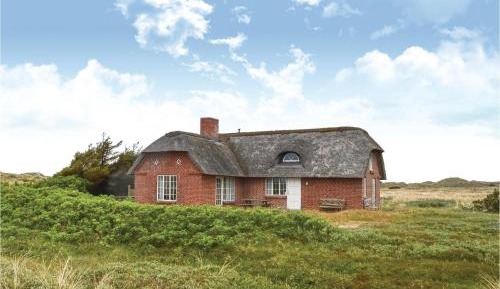 Three-Bedroom Vacation Home 