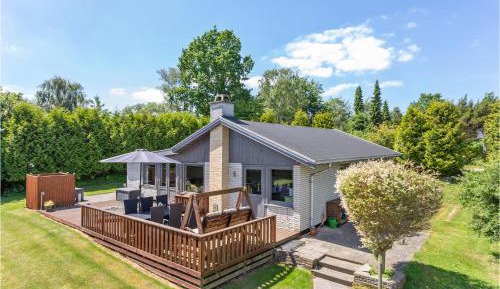 Three-Bedroom Vacation Home 