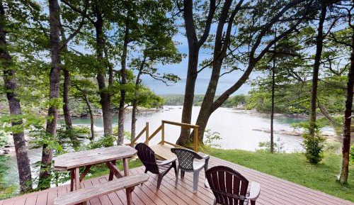 Four bedroom holiday home 