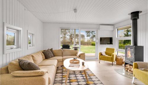 Three-Bedroom Vacation Home 