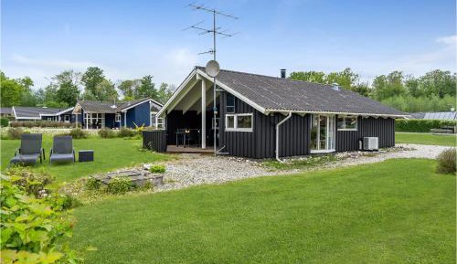 Three-Bedroom Vacation Home 