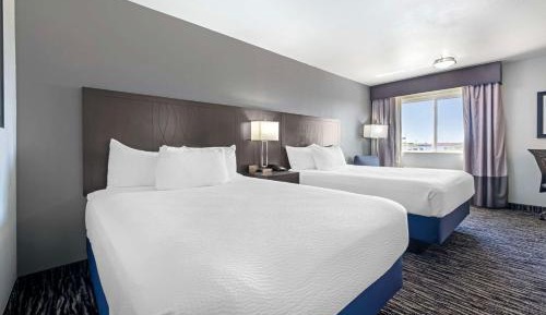 Queen Room with Two Queen Beds - Non-Smoking