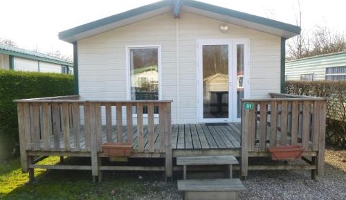 Chalet (6 Adults)
