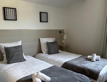 Twin Room with Canal View