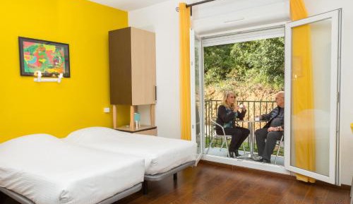 Comfort Twin Studio with Balcony
