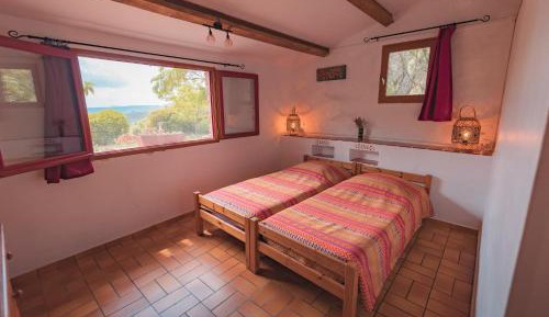 Twin Room with Bathroom